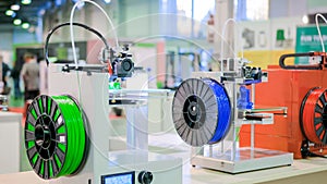 Three dimensional printing machine prints physical 3D model