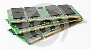 Three so-dimm module for use in notebooks