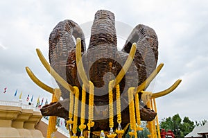 Three head elephant statue