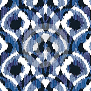 Three Leaf Clover Ikat