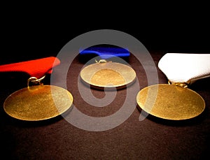 Tres medallas 