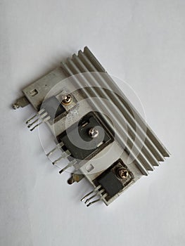 Three old transistors on an aluminum radiato