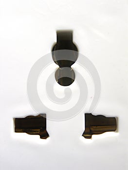 Three pin electrical socket