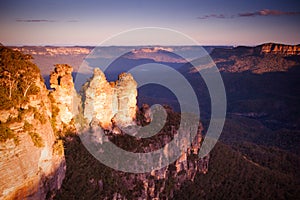 Three Sisters in the Blue Mountains