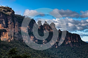 The Three Sisters rock formation in  Blue Mountains National Park, NSW, Australia