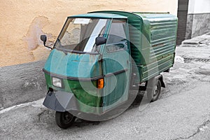 Three-wheeled light Italian commercial transportation motorcycle