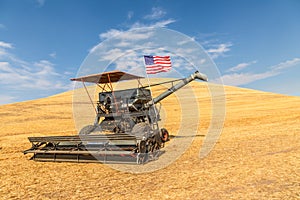 Threshing machines to harvest wheat