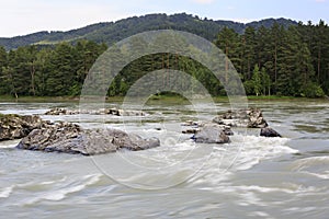 Thresholds and for rapid mountain river Katun.