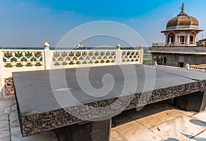 Throne of Jahangir/Takht-i-Jahangir was built by Mughal emperor Jahangir.