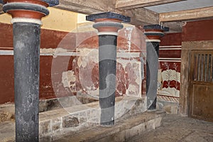 The throne room at the palace of Knossos, Iraklion (Heraklion) (Iraklio) Crete, Cyclades