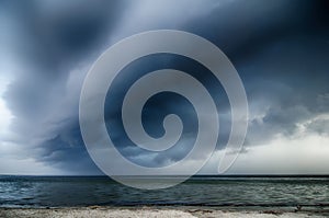 Thunderstorm cloud