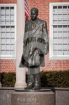 Thurgood Marshall statue, Annapolis, MD photo