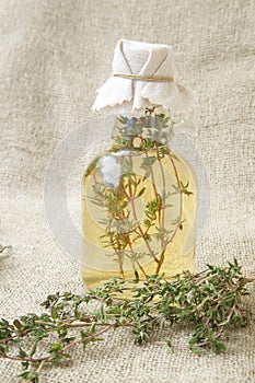 Thyme vinegar