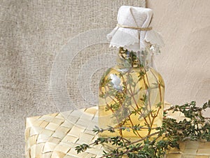 Thyme vinegar