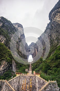 Tianmen cave, chinese character