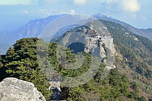 Tiantai TempleÃÂ´s Daxiong Baodian, Treasure Hall of the Great Hero, at Mount Jiuhua, Nine Glorious Mountains