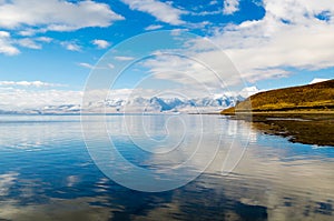 Tibet. Lake Mansarovar.
