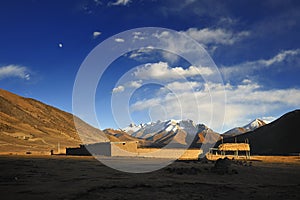 Tibet scenery