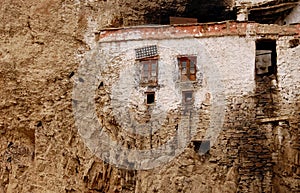 Tibetan architecture