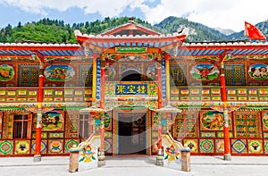 Tibetan houses