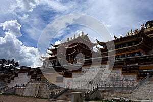 Tibetan Langmusi temple