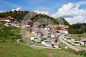 Tibetan Langmusi temple