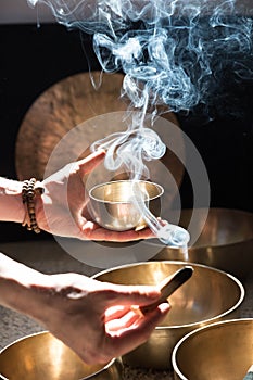 Tibetan singing bowl and aromatherapy