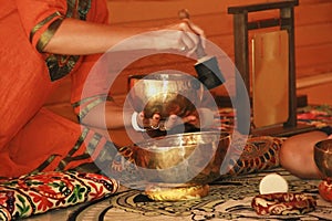 Tibetan singing bowls for relaxation and meditation
