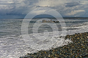 tidal wave on the Mediterranean coast in winter 5