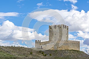 Tiedra Castle in Valladolid photo