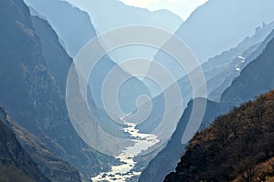 Tiger Leaping Gorge (hutiaoxia) near Lijiang, Yunn