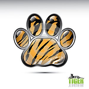 Tiger paw button