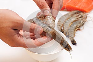 Tiger shrimp peeling