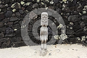 Tiki of Puuhonua o honaunau, Hawaii