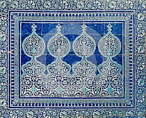 Tiled background with oriental ornaments