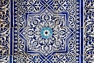 Tiled background with oriental ornaments