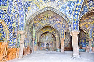 Tiled orienta on Jame Abbasi mosque, Esfahan