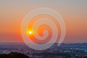 Time lapse of a sunset one hour in seven seconds.