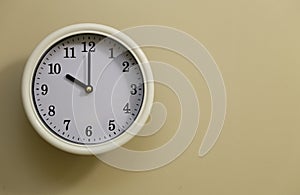 Time for wall clock 10:00