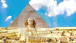 Timelapse of the famous Sphinx with great pyramids in Giza valley, Cairo, Egypt