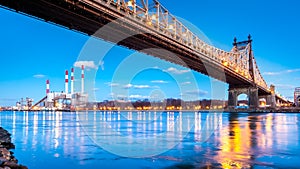 Timelapse with Queensboro bridge and Ravenswood station