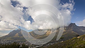 Timelapse video of Table Mountain with clouds passing over