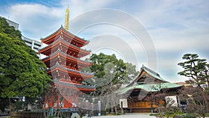 Timelapse video of Tochoji Temple in Hakata, Japan time lapse