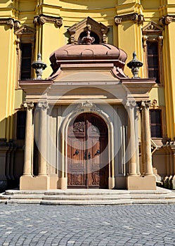Timisoara dome entrance
