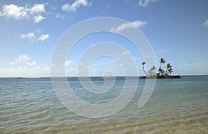 Tiny desert island in Hawaii