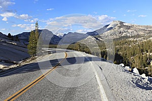 Tioga Road in Yosemite National Park