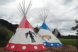Tipi for Indian photo