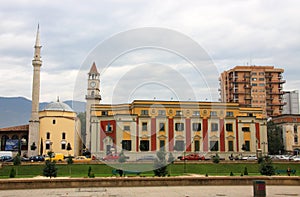 Tirana, Albania, goverment