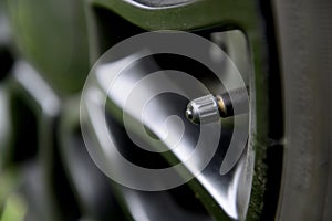 Tire pressure valve with cap