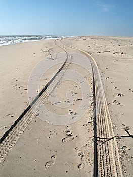 Tire track